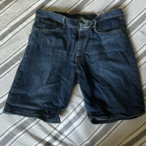 Men’s Wrangler Relaxed Fit Denim Shorts